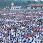 എഴുന്നള്ളുന്നു രാജാവെഴുന്നള്ളുന്നു….